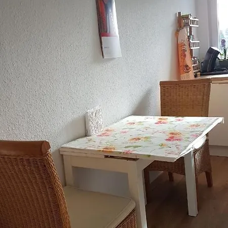 Homestay Large And Bright In Beautiful *