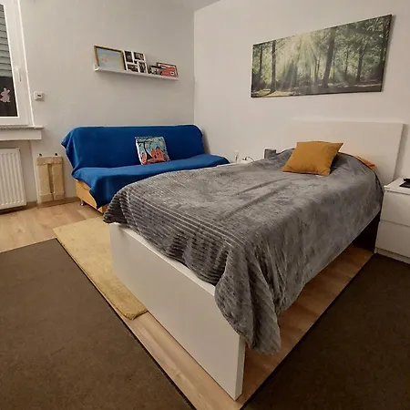 Large And Bright In Beautiful Homestay